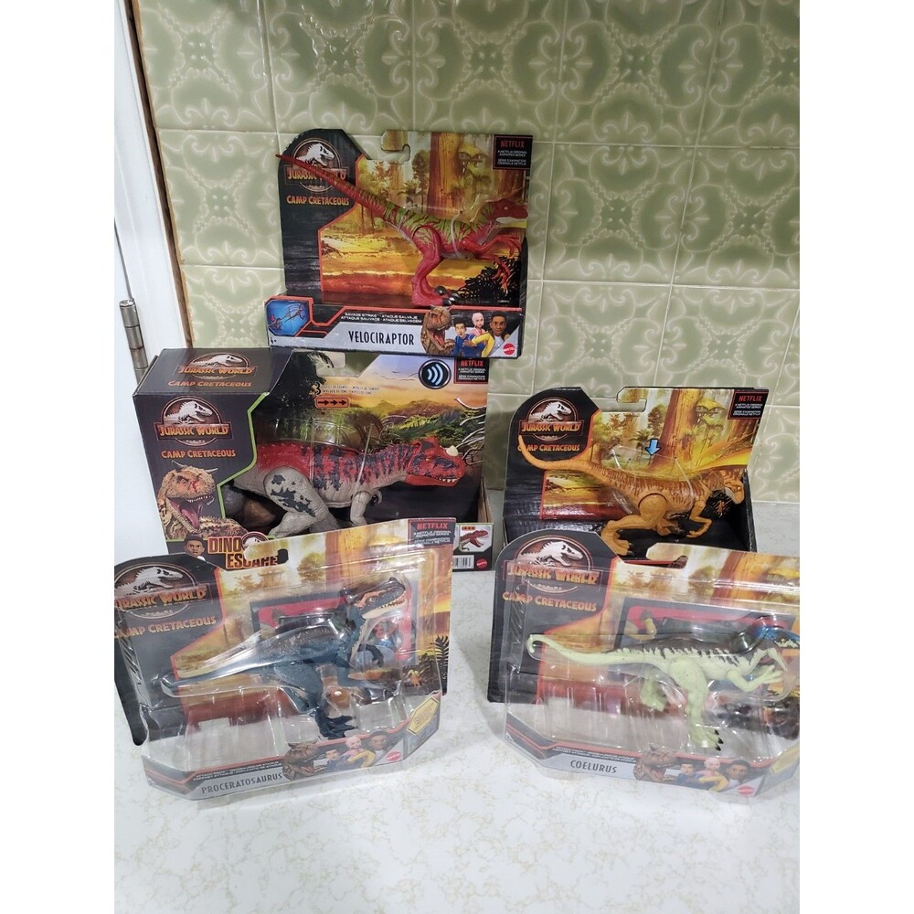 NEW Jurassic World Camp Cretaceous Ceratosaurus 2 Velociraptors etc. Lot of 5